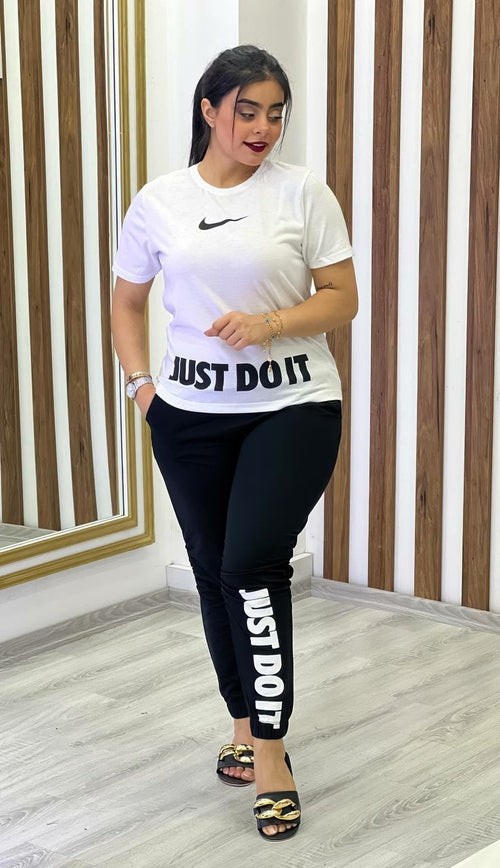 Short Sleeved T-shirt And Jogger Pants Set