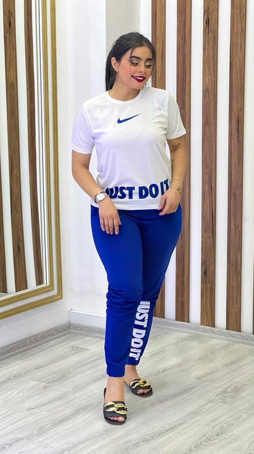 Short Sleeved T-shirt And Jogger Pants Set