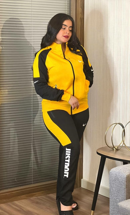 Long Sleeved Front Zipper Hoodie &amp; Jogger Pants Set