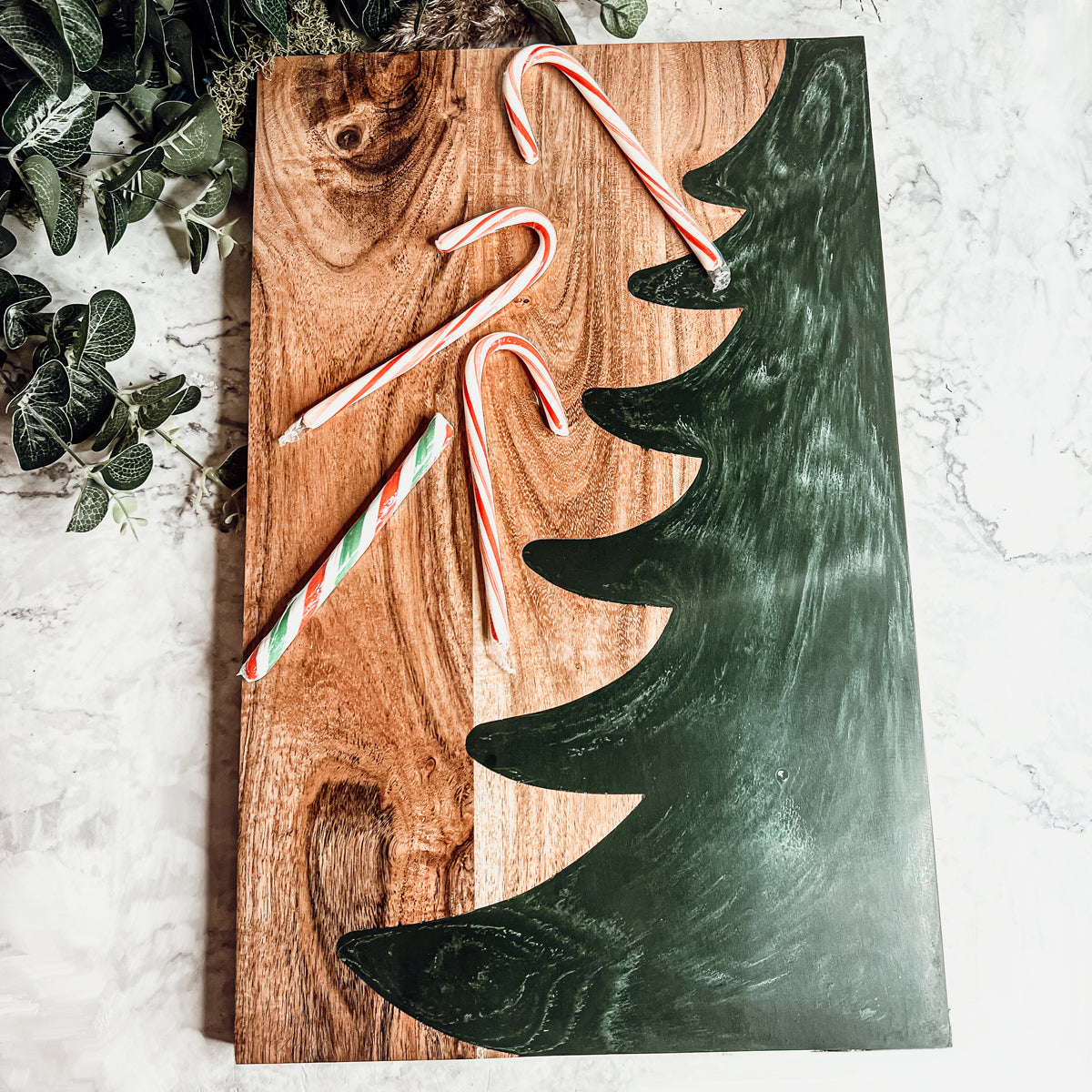 Christmas Serving Board Marble &amp; Wood