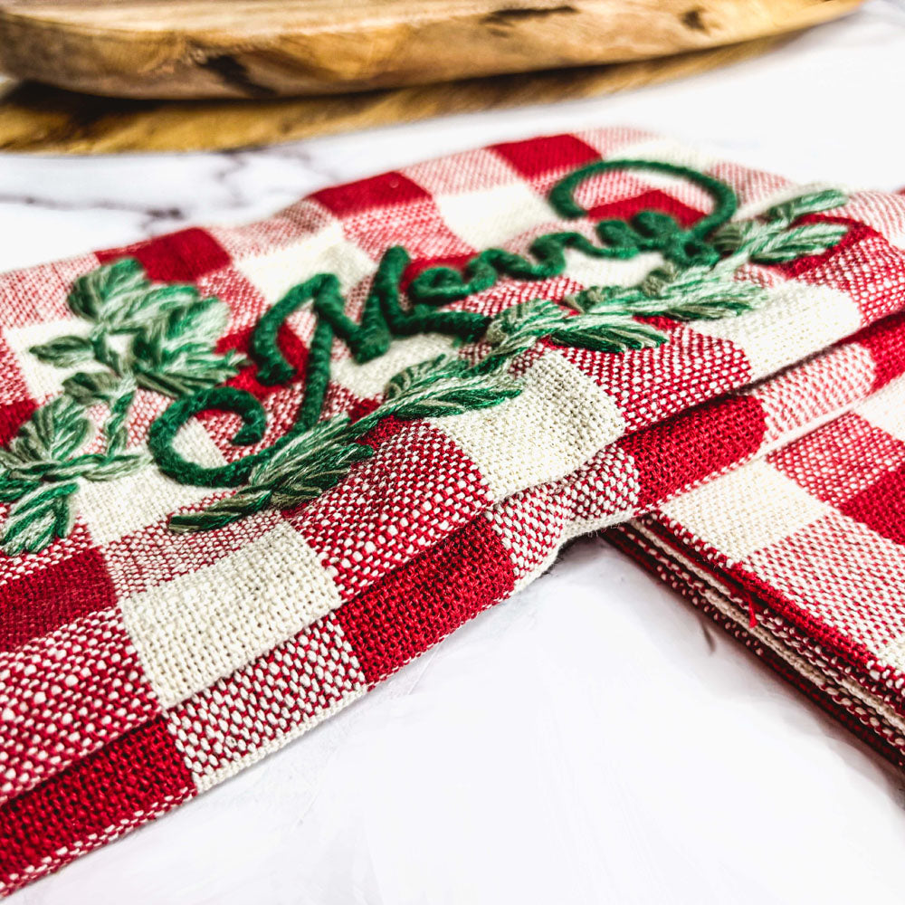 Holiday Charcuterie &amp; Tartan Towel Set